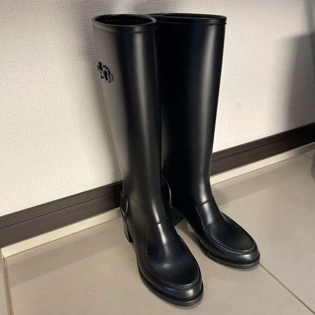 2025年最新】Salvatore Ferragamo 長靴・レインブーツの人気