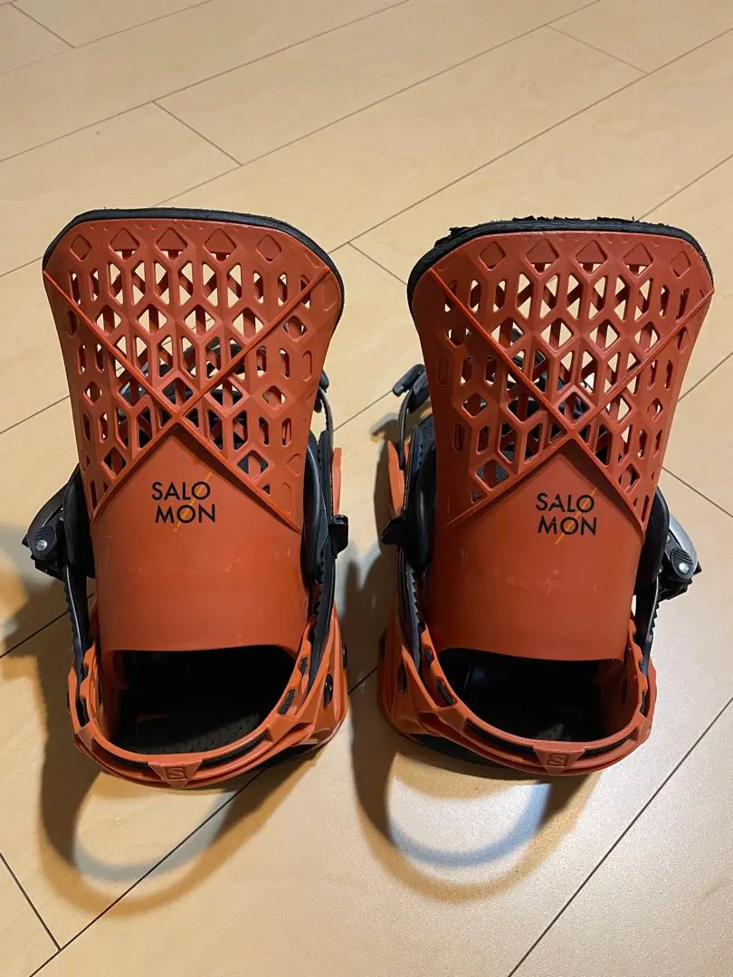 【高年式美品】22-23 サロモン ハイランダー Sサイズ ブラック スノーボード バインディング ビンディング SALOMON サロモン