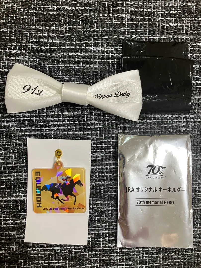 JRA welcomeチャンス　キーホルダー＆ダービーリボン ダービーリボン 2025 赤色Welcomeチャンス&限定キーホルダー 2点