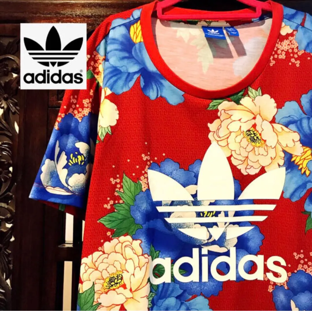 愛迪達 紅色 花卉圖案 T恤 背心 FARM 聯名 和風圖案 運動服 的縮圖