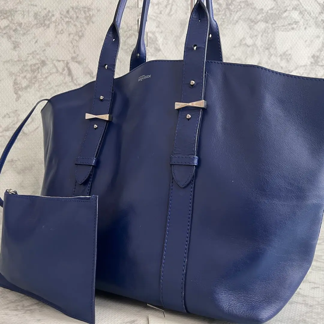 ✨Alexander McQUEEN レザー トートバッグ Alexander McQueenレザートート （Alexander McQueen