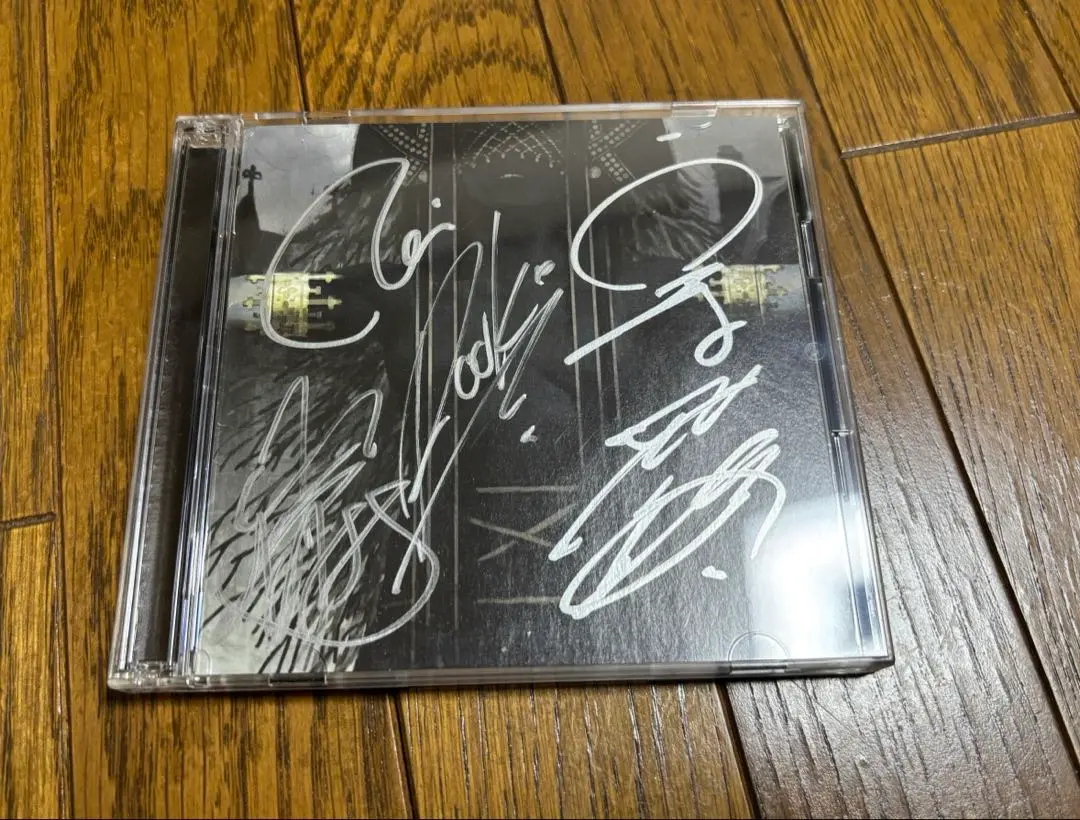 the GazettE アー写 サイン入り 2025年最新】the Gazette サインの人気アイテム - メルカリ