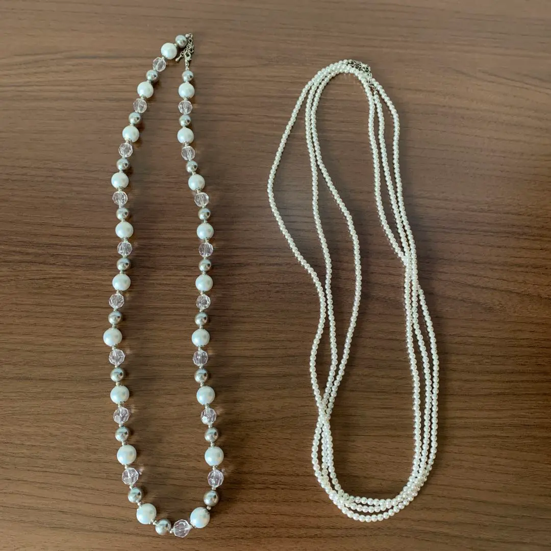 Thumbnail of Necklace set