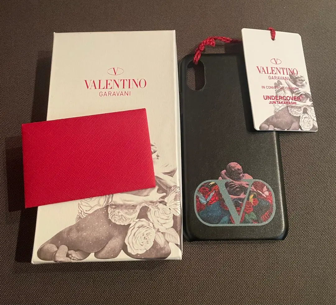 2025年最新】valentino iphoneケースの人気アイテム - メルカリ