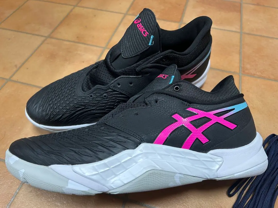 【即日発送 希少 新品タグ付】asics アンプレアルスLOW2 パリ 24cm サイズレビュー】Asics UNPRE ARS LOW 2 | bbkicks-news