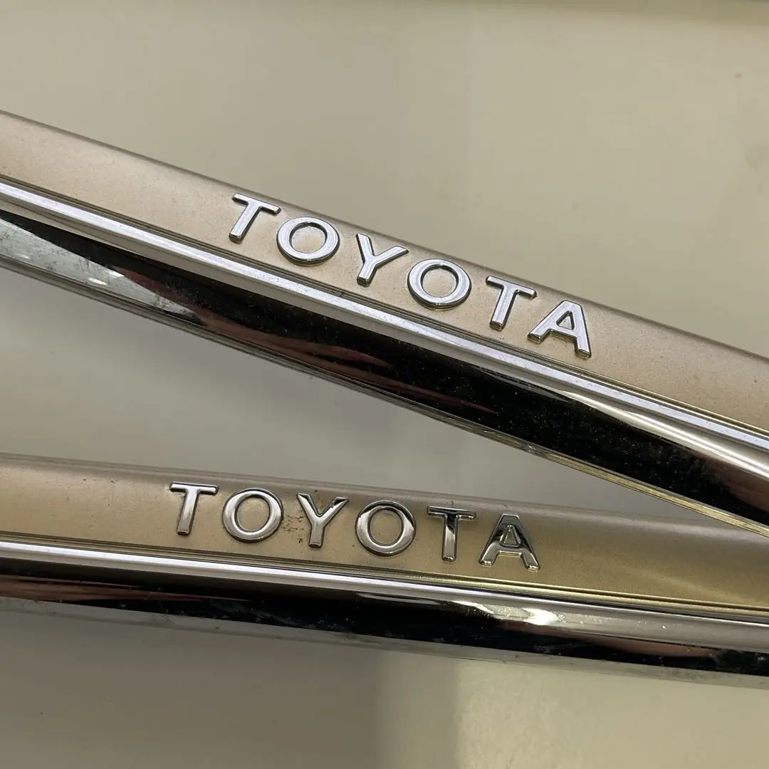 封印簡単！トヨタ純正ナンバーフレーム アルファード/ヴェルファイア 新品送料込み アルファード TOYOTA トヨタ 純正 GRナンバーフレーム 1枚 08407