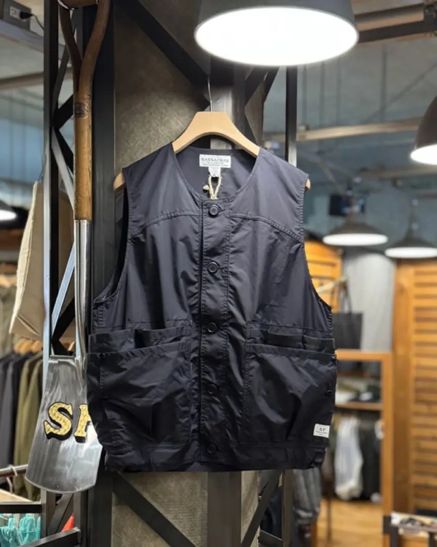 SASSAFRAS ササフラス タイガーカモフーデットベスト 希少になる SASSAFRAS ササフラス タイガーカモフーデットベスト