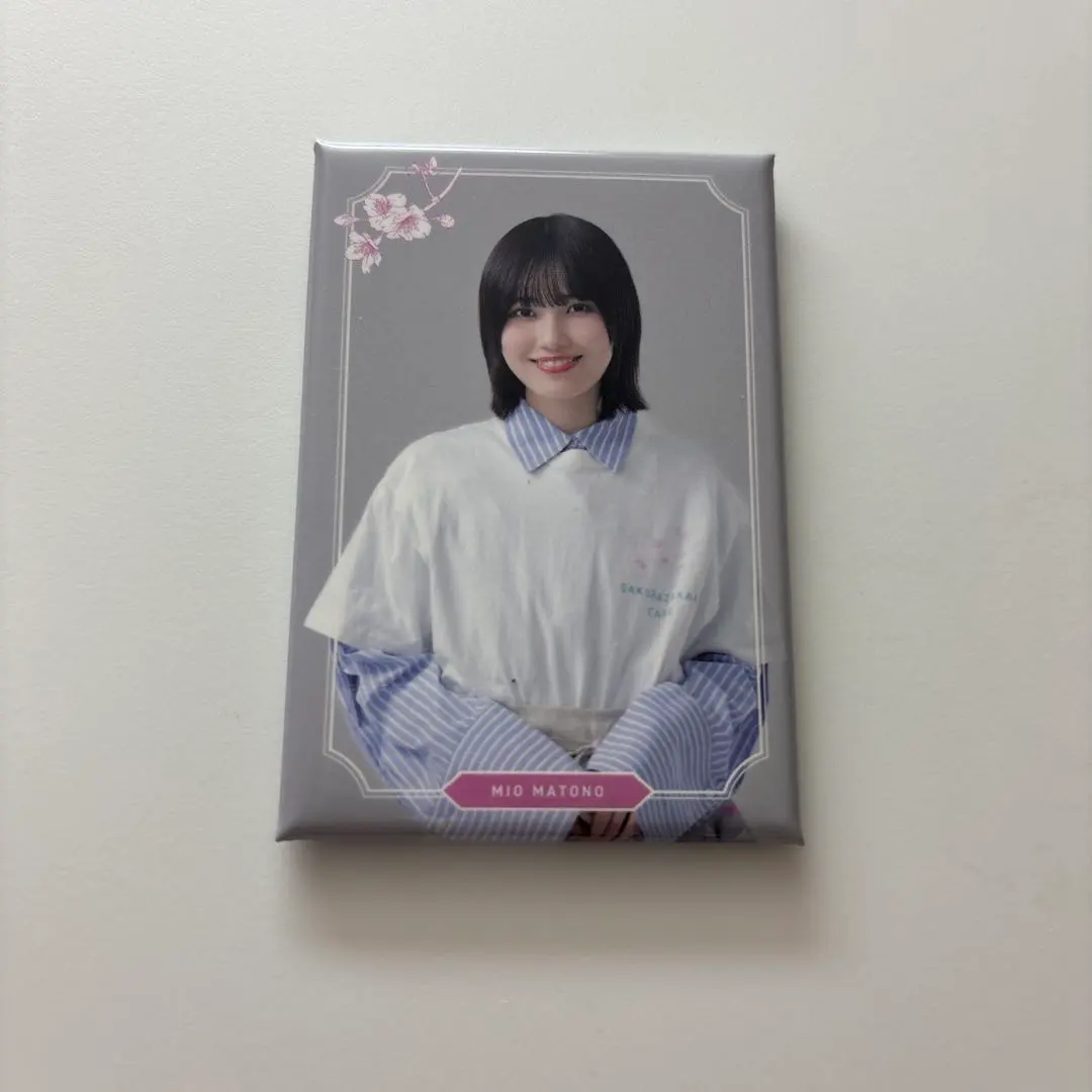 櫻坂46 的 野美青 櫻坂咖啡廳 罐裝磁鐵 的縮圖