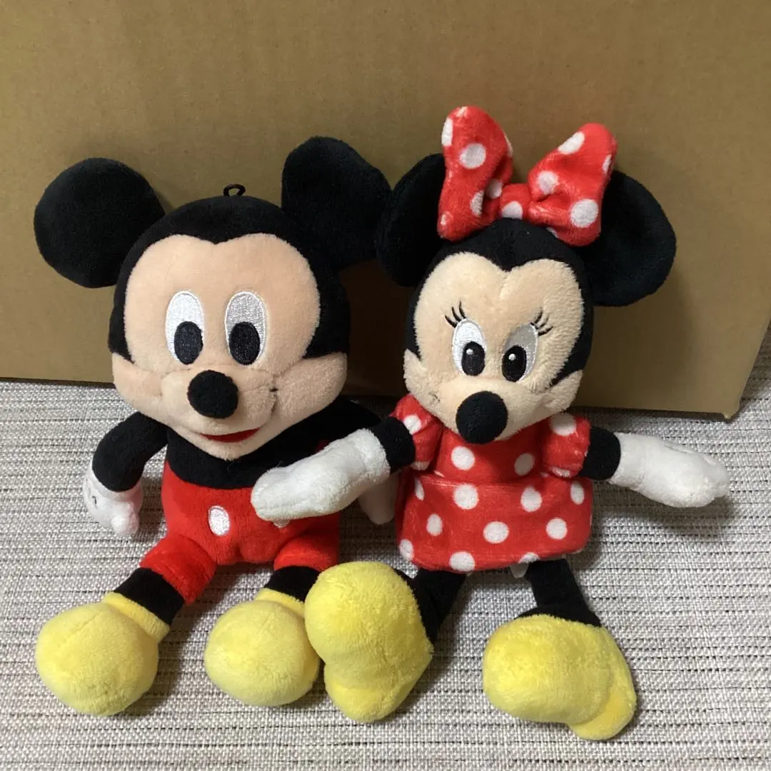 Thumbnail of Mickey and Minnie Mouse plush toy set