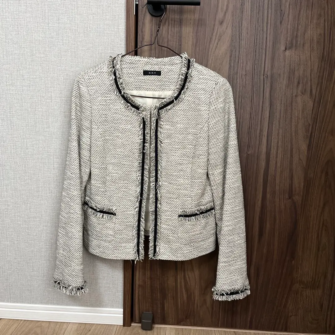 Thumbnail of White fringe tailored jacket