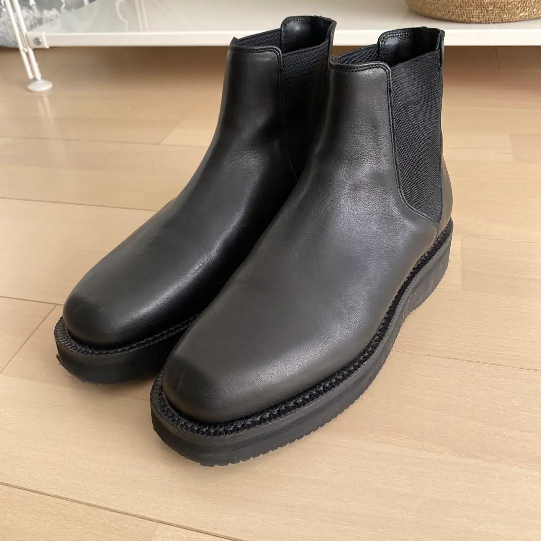 AURALEE／オーラリー　ブーツ AURALEE（オーラリー）の「LEATHER SQUARE BOOTS MADE BY FOOT