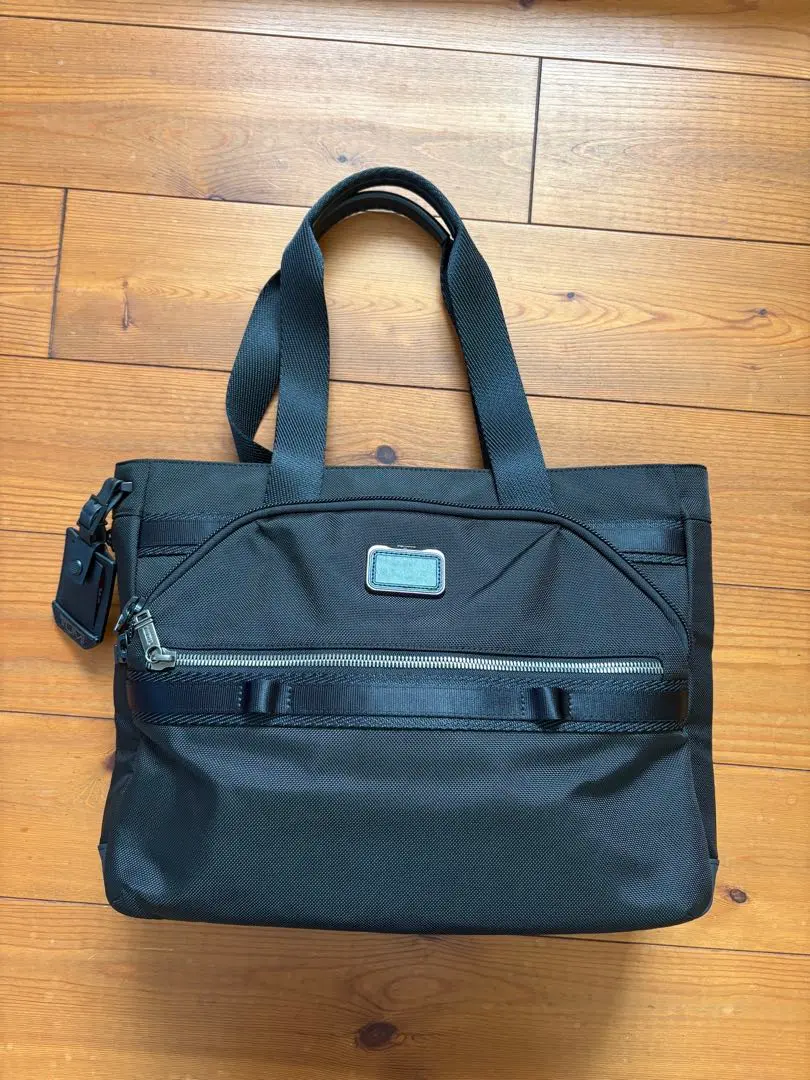 新品未使用　TUMI for ANA ALPHA BRAVO 「チャオ」 TUMI for ANA」ALPHA BRAVOに、オンオフで使える機能性トート