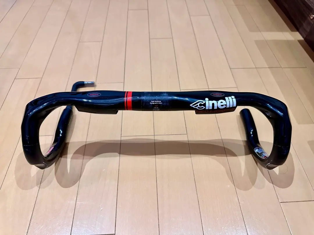Cinelli NEO MORPHE ハンドル 31.6mm CC410? Cinelli NEO MORPHE ハンドル 31.6mm CC410?
