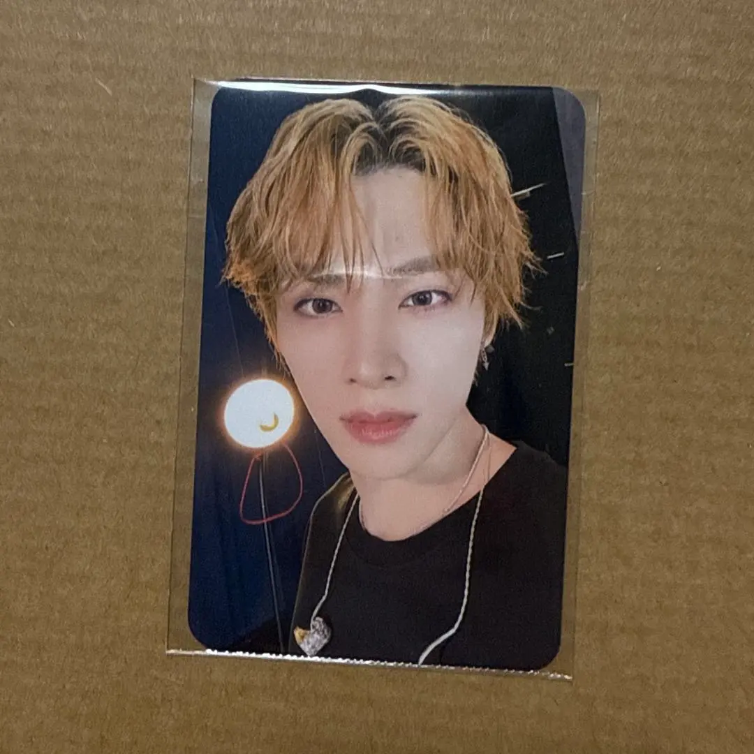 Thumbnail of WayV BIGBANDS Xiaojun