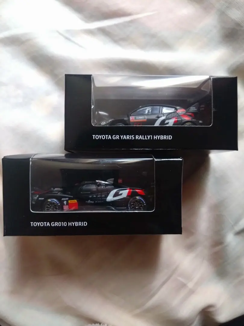 TOYOTA GR010 #8 ミニカー&ネックストラップ トヨタ 楽天市場】ネックストラップ（赤黒） TGR collection 公式グッズ