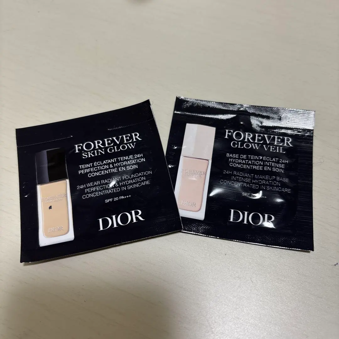 Dior Forever Skin Glow & Glow Veil 試用裝 的縮圖