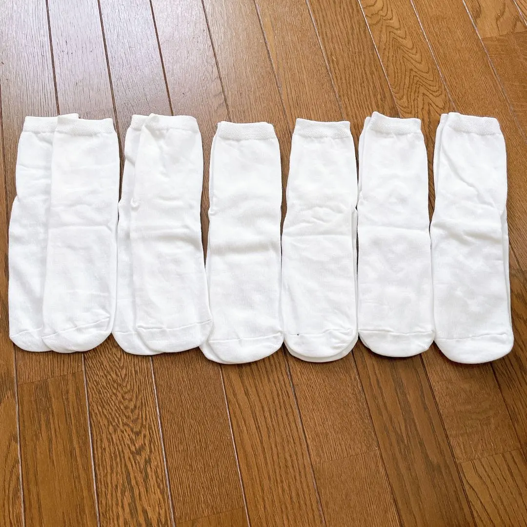 Thumbnail of White Sox - Set of 6 pairs