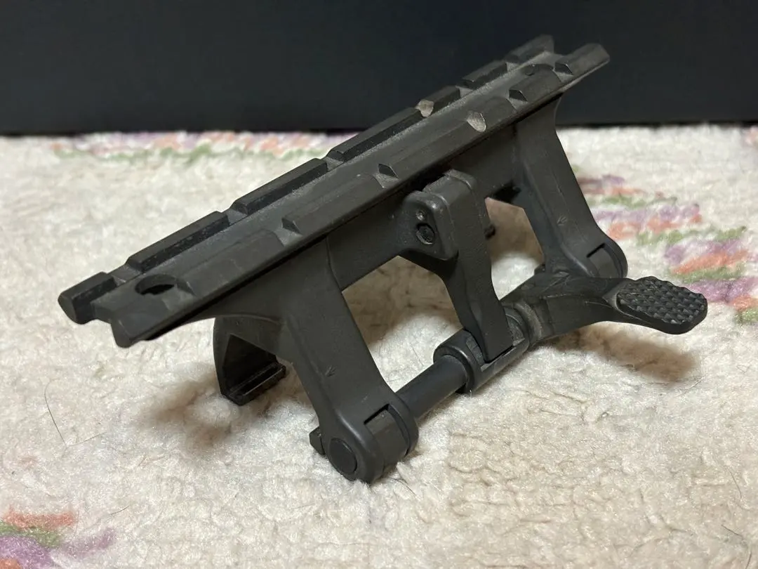 A.R.M.S.社製 スコープ用クロウ・マウント H&K G-3/MP-5極上品 A.R.M.S.社製 スコープ用クロウ・マウント H&K G-3/MP-5極上品