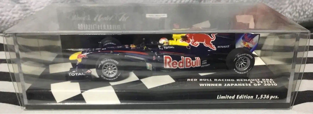 Thumbnail of 1/43 Red Bull Renault RB6 Japanese GP Winner 2010 Vettel Suzuka