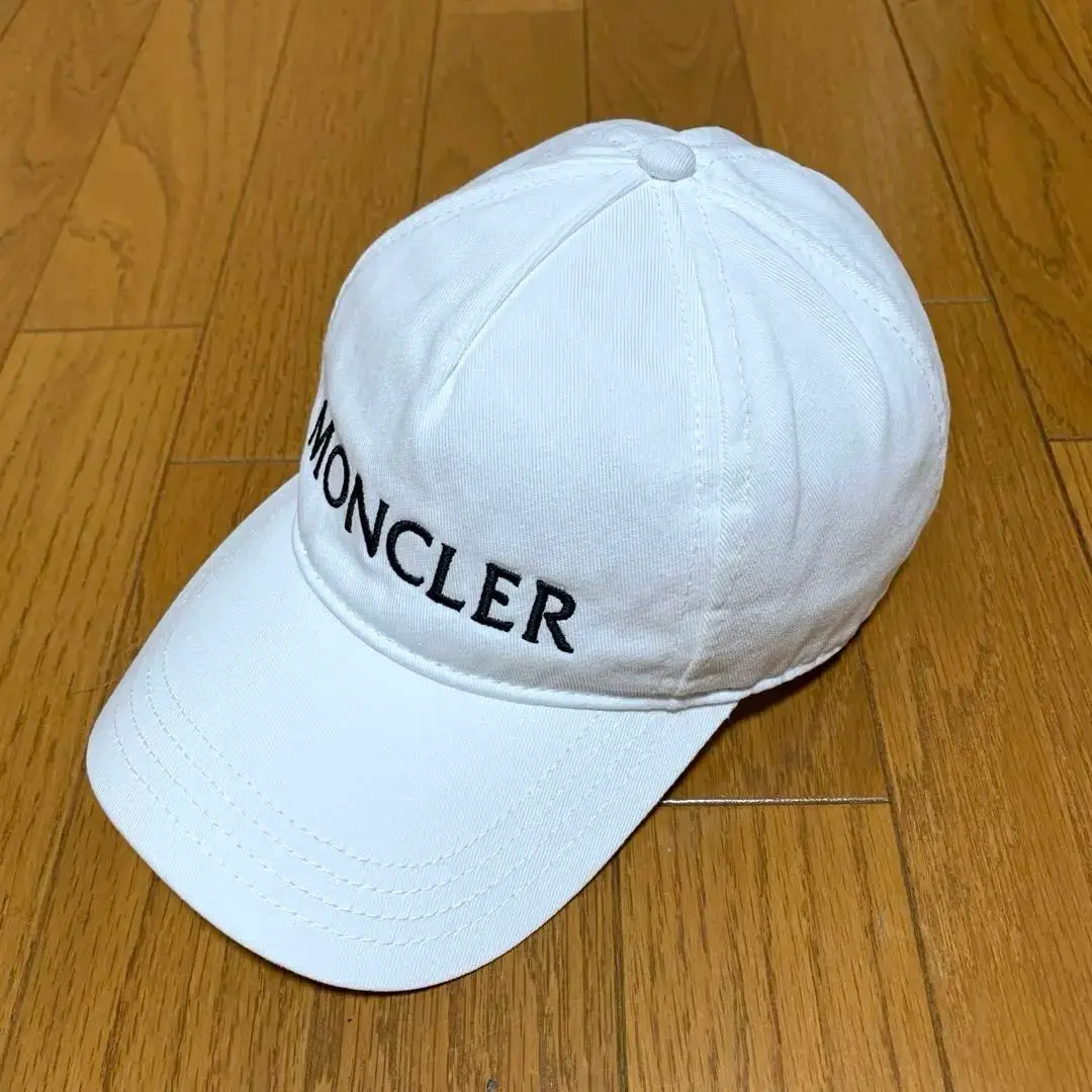 2025年最新】MONCLER カラー：ホワイト系 ベースボールキャップ
