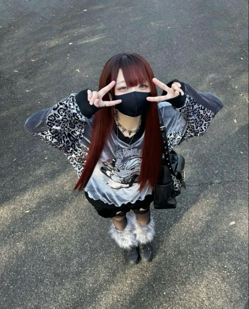 は*つ様 gibous×GALFY ガルフィー 初期レアTシャツ SNAKE D は*つ様 gibous×GALFY ガルフィー 初期レアTシャツ SNAKE D