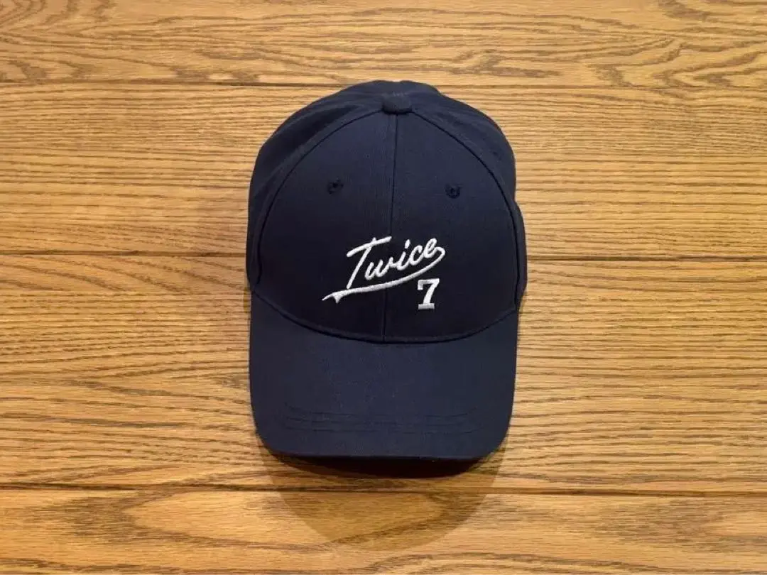24時間以内発送☺︎ TWICE ダヒョン　Ｍサイズ　Tシャツ TWICE ダヒョン Tシャツ Mサイズ - メルカリ