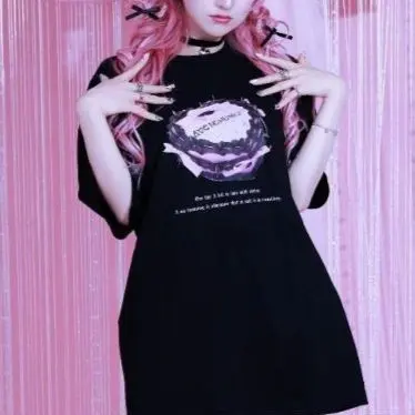 AVENCHUMU 心形蛋糕 T 恤 黑色 的縮圖