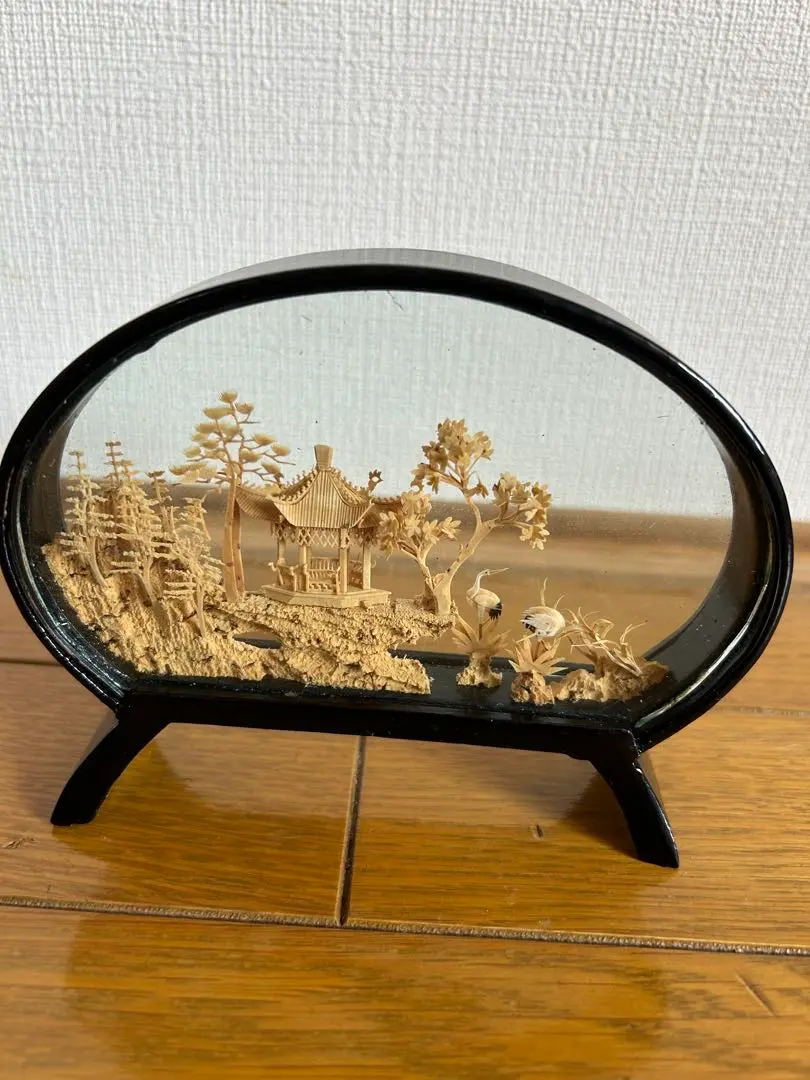 中国美術品 コルク細工 中国工芸品 コルク彫刻 ガラスケース・ブランデーグラス 中国美術品 コルク細工 中国工芸品 コルク彫刻 ガラスケース