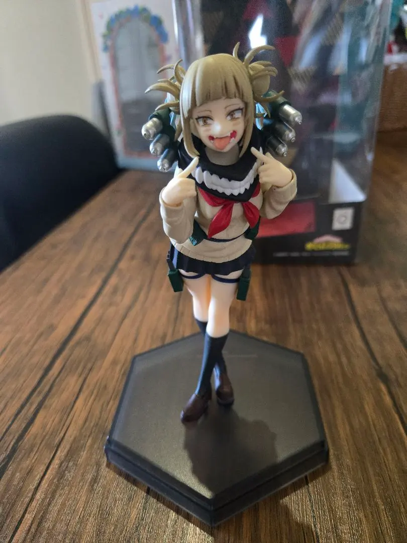 Thumbnail of My Hero Academia Himiko Toga Figure: POP UP PARADE