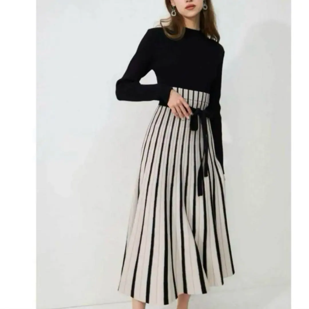 Thumbnail of MERCURYDUO Long Sleeve Knit Black Long Dress M