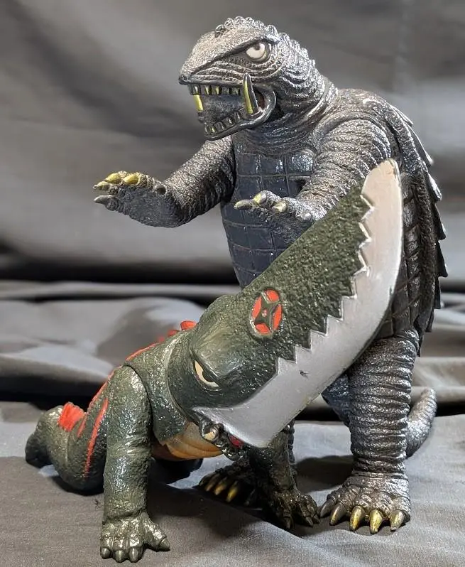 大怪獣ガメラVS大悪獣ギロン・リアルフィギュア・硬質ソフビ・角川大映・大全集 バンダイ 大映怪獣 ガメラシリーズ ギロン (ガメラ対大悪獣