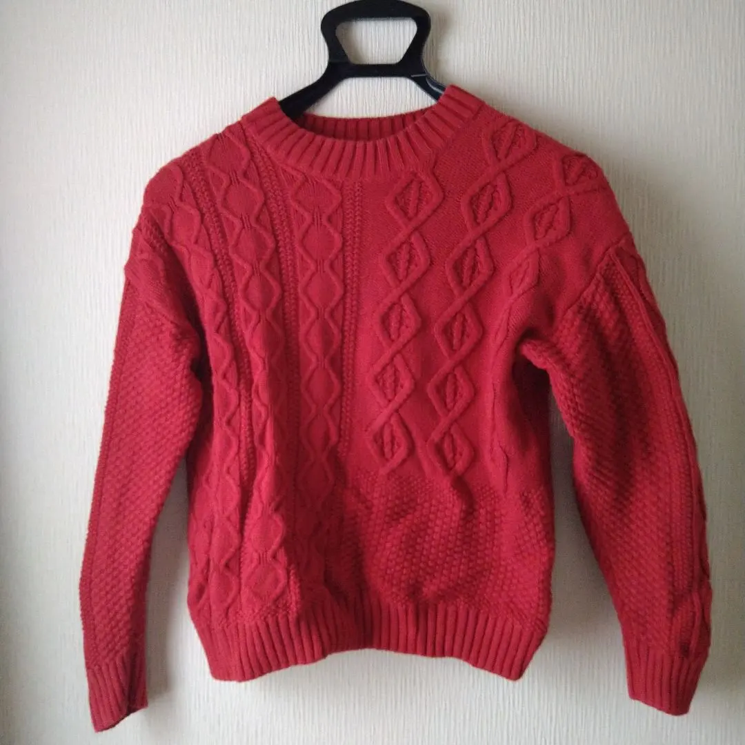 Thumbnail of 140 red knit sweater
