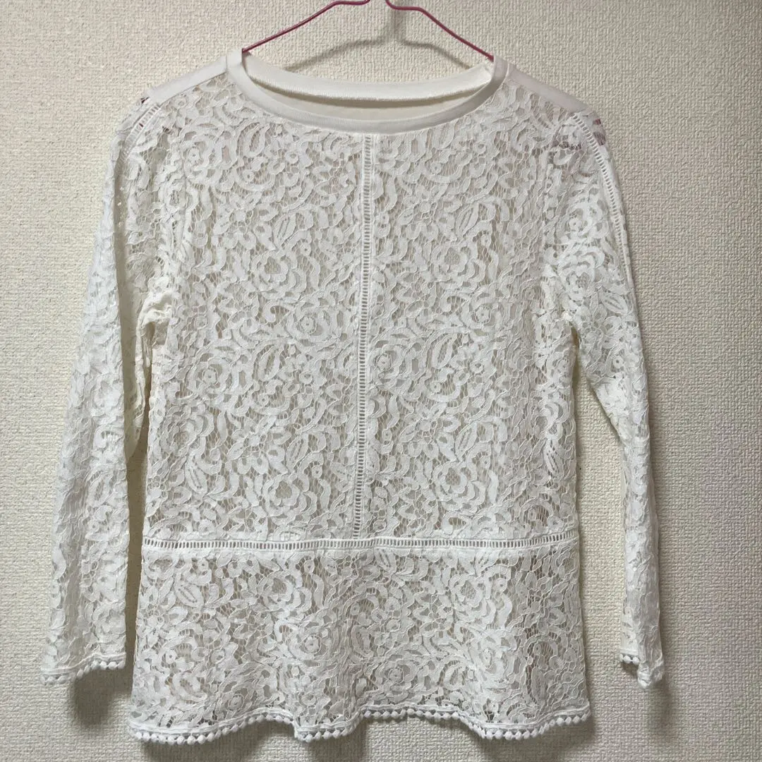 Thumbnail of White lace long-sleeved top