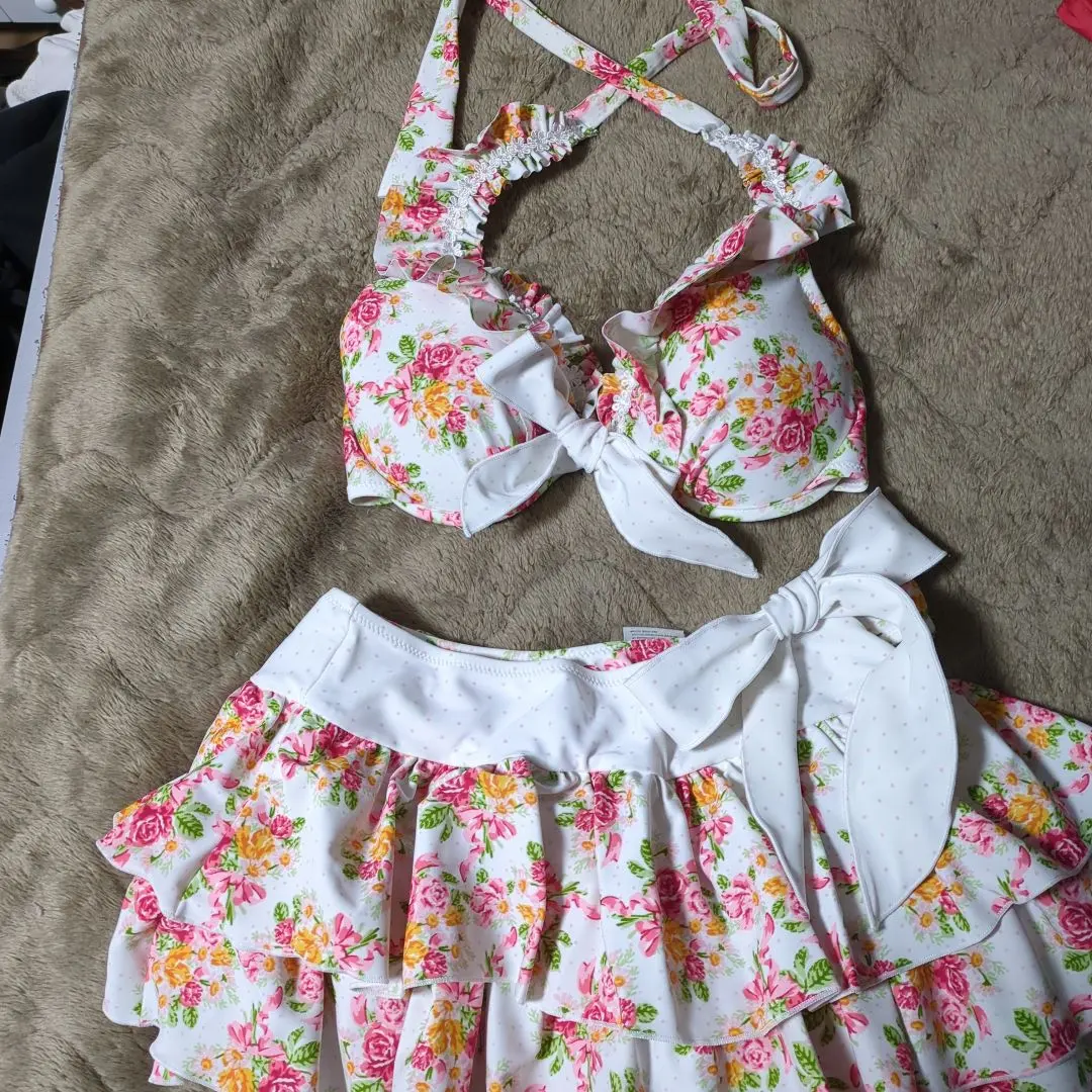 2025年最新】LIZ LISA セパレート水着・ビキニの人気アイテム