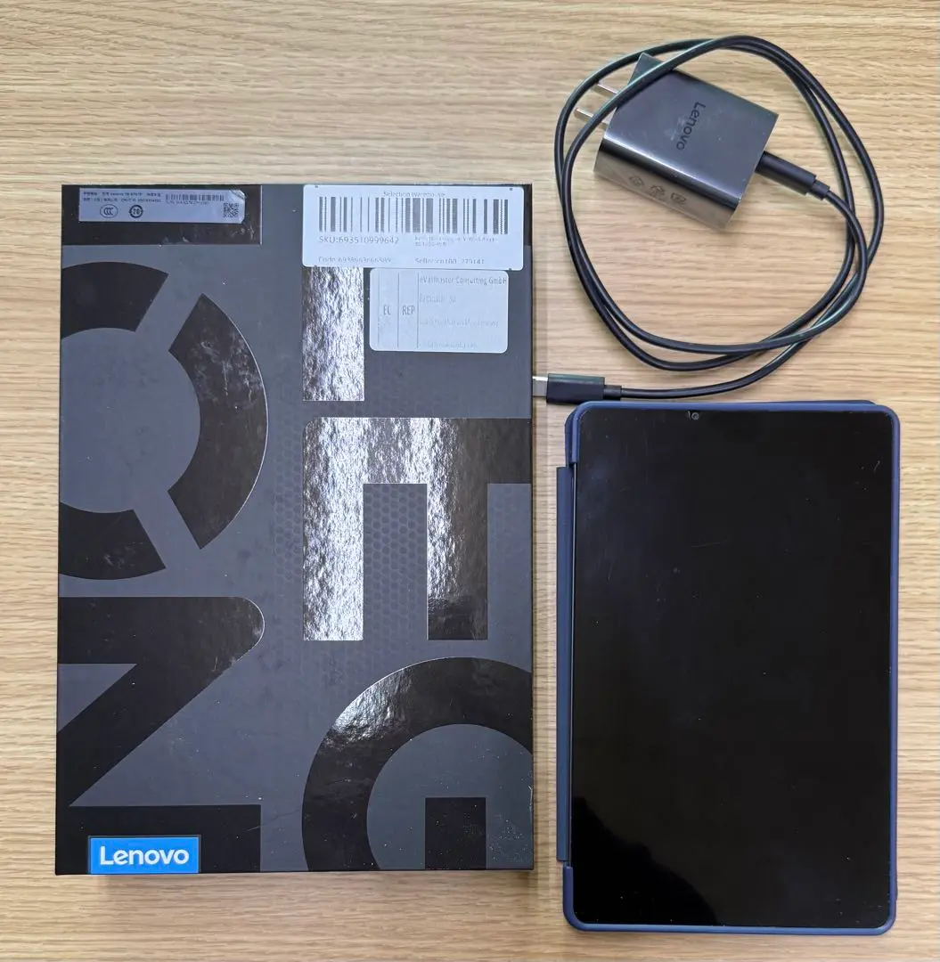 Lenovo Legion Tab Y700 (2022) 本体＋付属品多数 Lenovo Legion Tab Y700 2022 8/128 フィルム・ケース・ペン付き