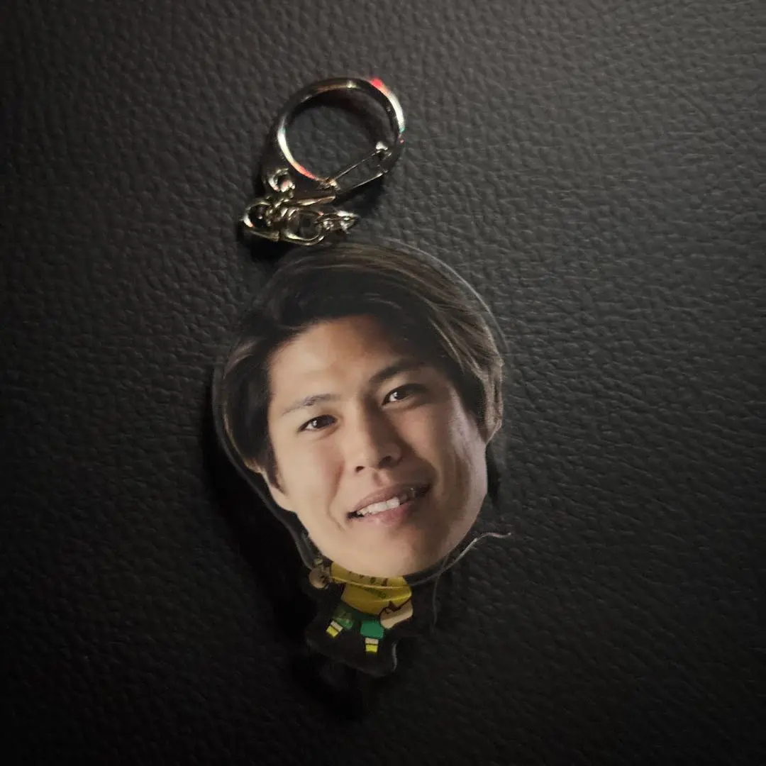 セレッソ大阪鳥海晃司ユニフォーム タオル キーホルダー4点セット 2025年最新】セレッソ 鳥海の人気アイテム - メルカリ