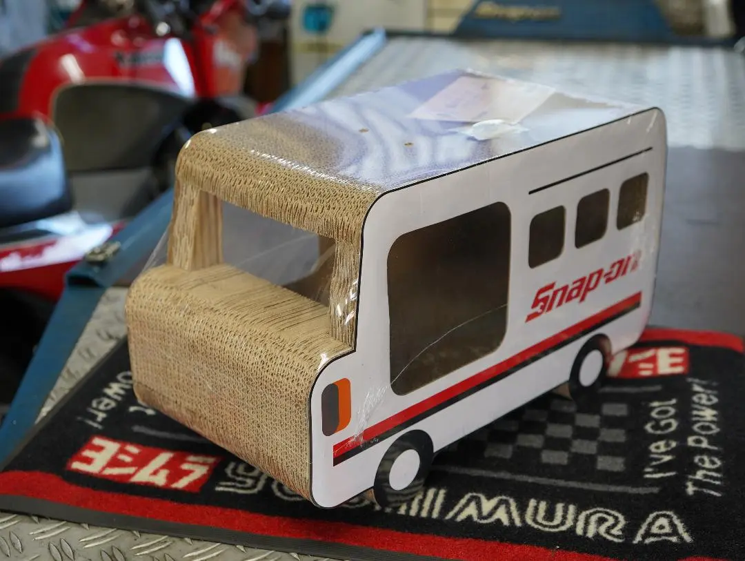 Snap-on キャットバン 爪とぎ　スナップオン ホシガ商会 | COLLECTORS ITEMS入荷‼️ CAT VAN スナップオン