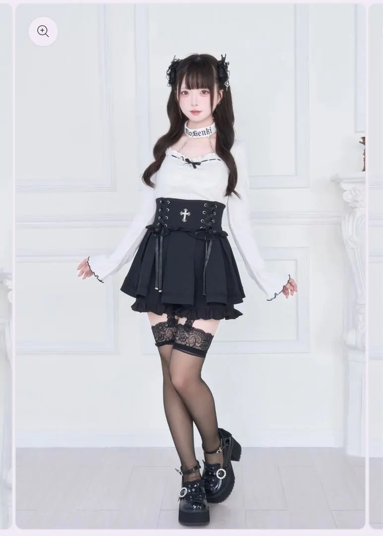 Thumbnail of Nogenki Choker Cut Top - White