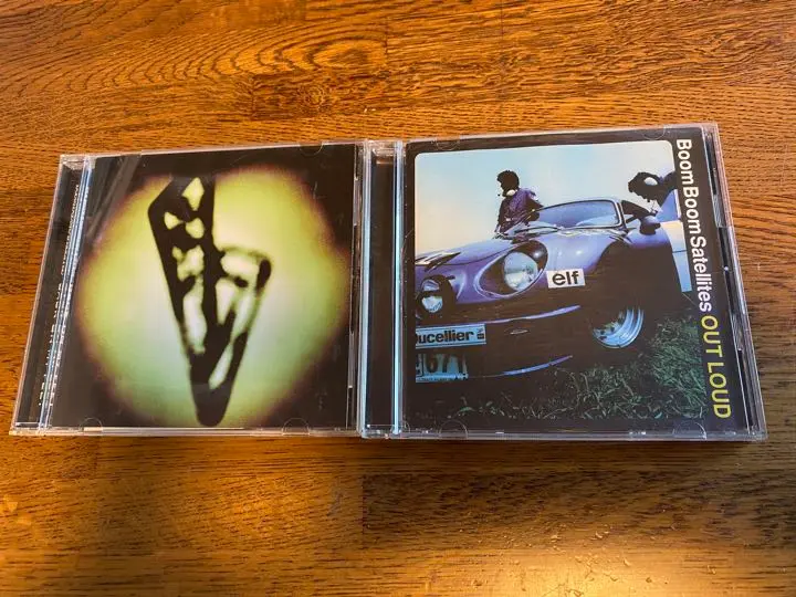 Boom Boom Satellites OUT LOUD レコード Amazon.co.jp: OUT LOUD - BOOM BOOM SATELLITES: ミュージック