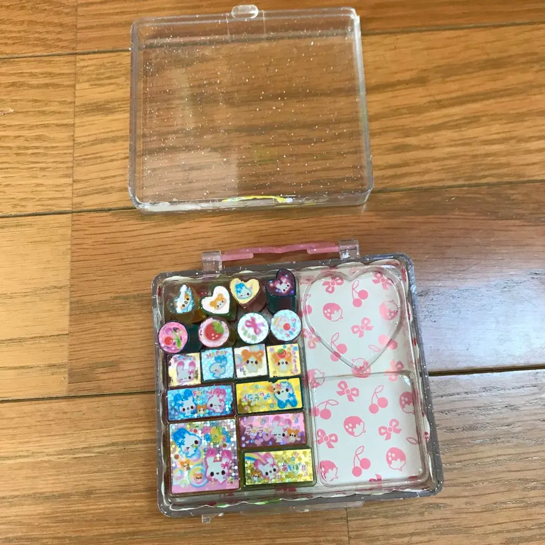 Thumbnail of stamp set