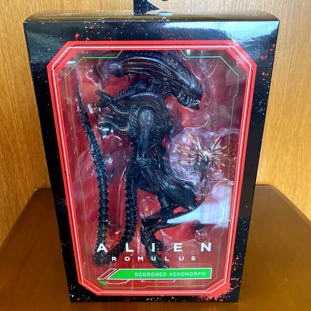 NECA 「エイリアン：ロムルス」 スコーチドゼノモーフ