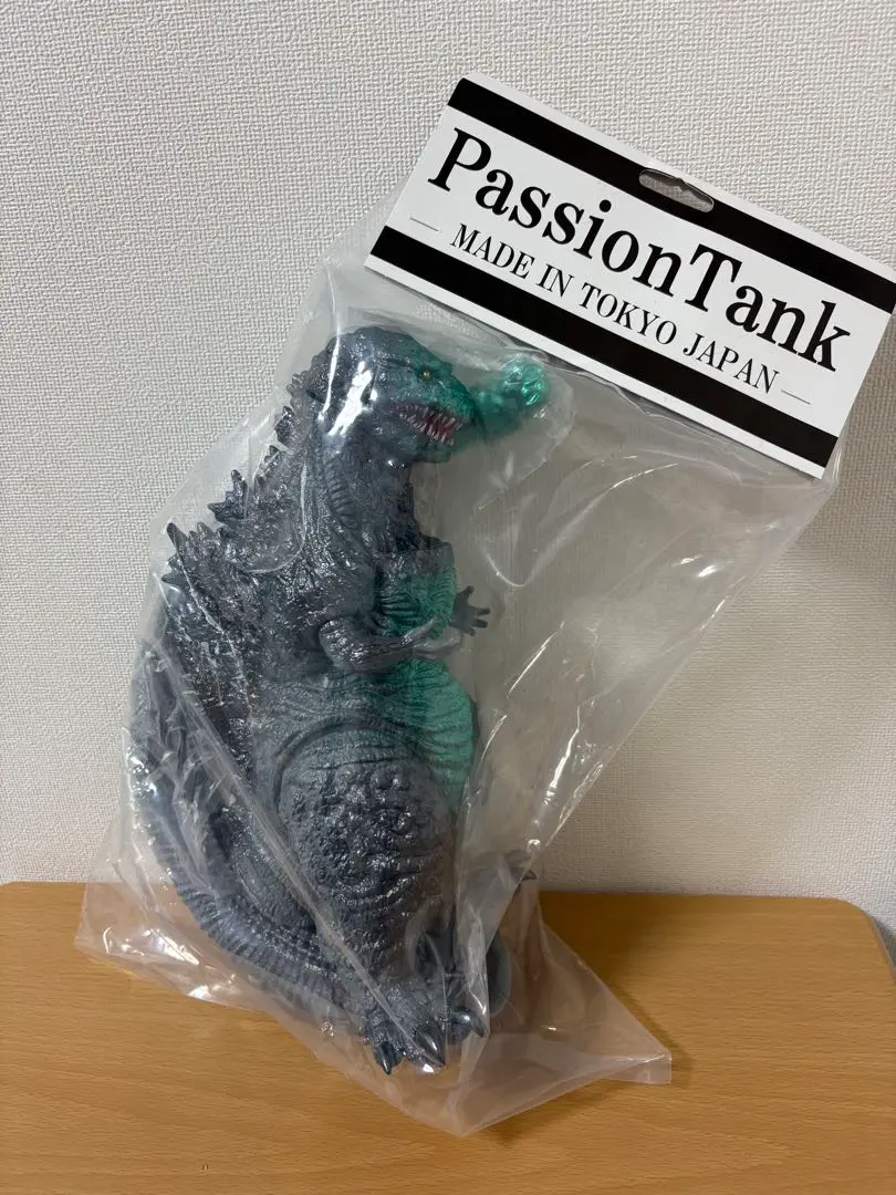 パッションタンク ゴジラ2016 第4形態 シラハマトイ ペイントver 未開封 Yahoo!オークション -「passiontank シン・ゴジラ」の落札相場