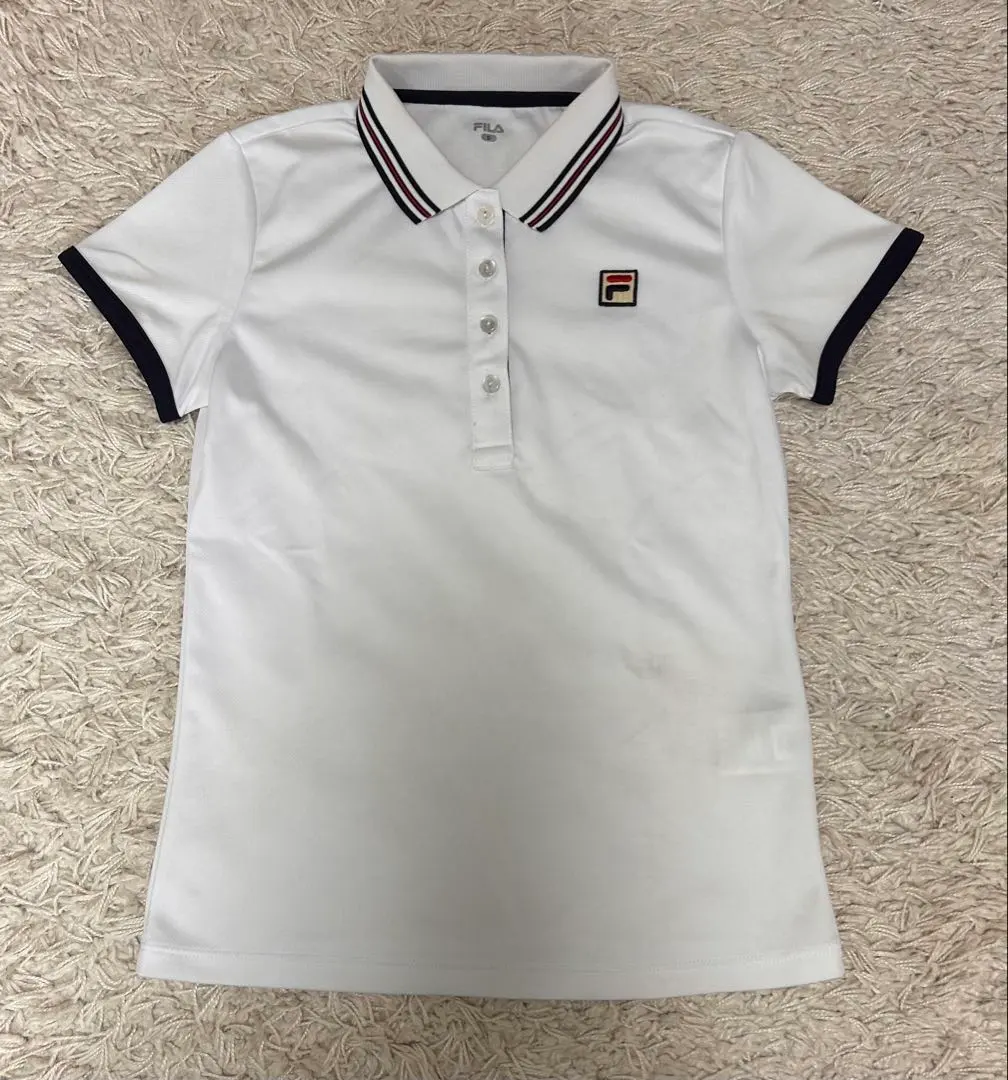 ★極美品★FILA 女款S碼白色POLO衫 的縮圖