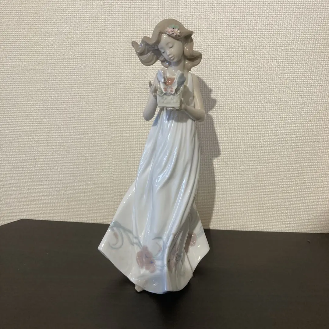 2025年最新】リヤドロ 貴婦人の人気アイテム - メルカリ