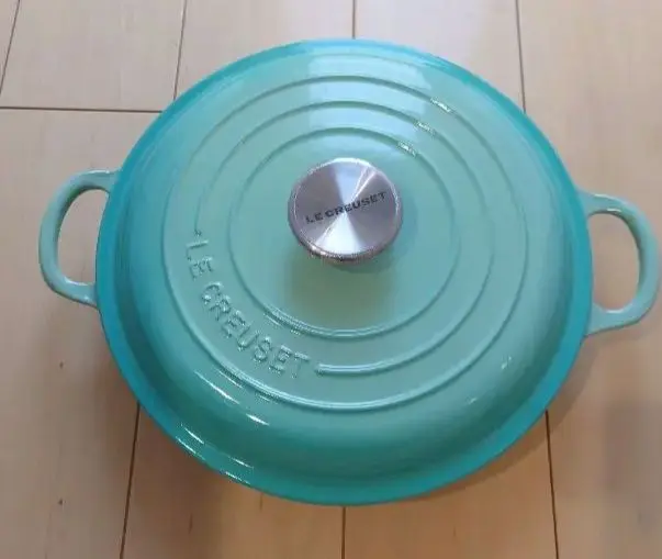Le Creuset ルクルーゼ ブュッフェ キャセロール22cm クールミント Amazon｜ル・クルーゼ(Le Creuset) 鋳物 ホーロー 鍋