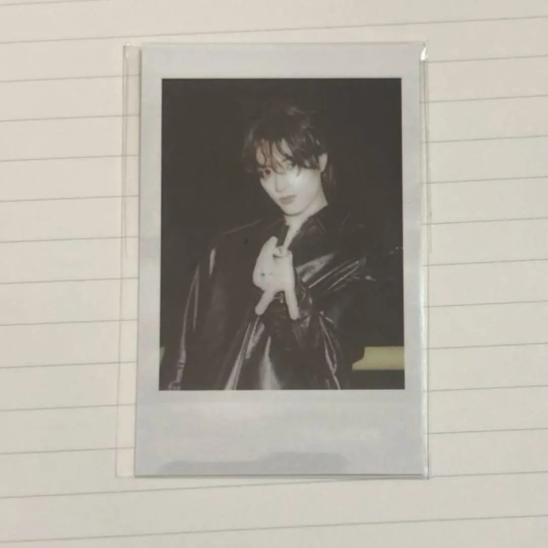 Thumbnail of TREASURE Popup Store Entry Benefit Cheki-style Photo Card - Haruto