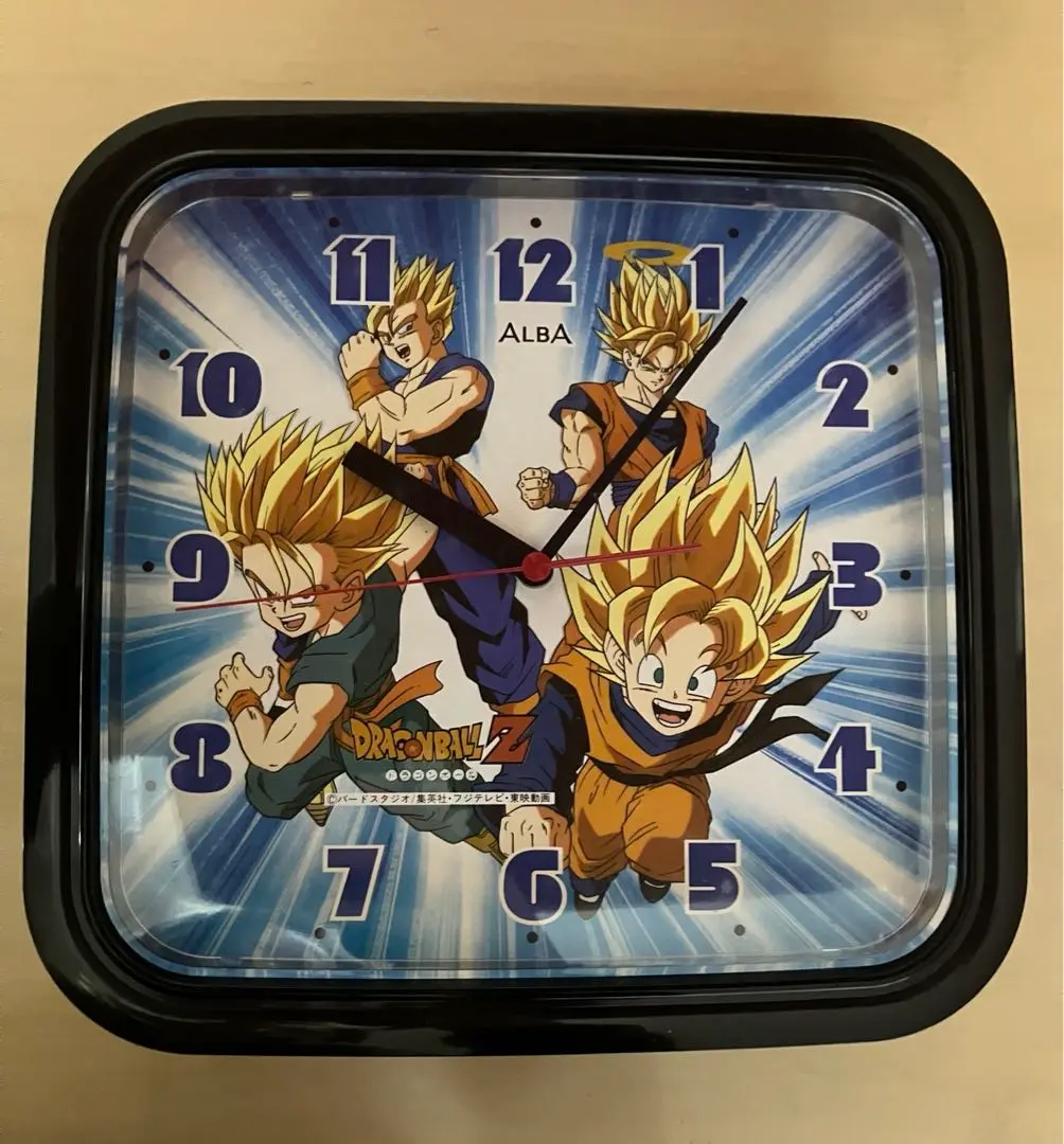 ドラゴンボールＺ　ジグソーパズル壁掛時計　２５×２５センチ ドラゴンボールZジグソーパズル壁掛時計25×25センチ