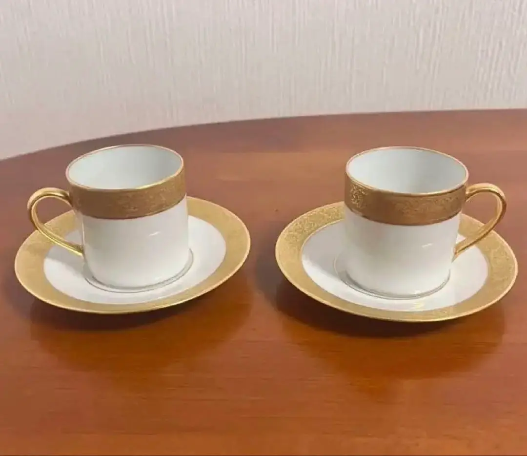 リモージュ　希少廃盤品　ベルナルド・ローハン　2客セット　薔薇　カップ　ソーサー リモージュ 希少廃盤品 ベルナルド・ローハン 2客セット 薔薇