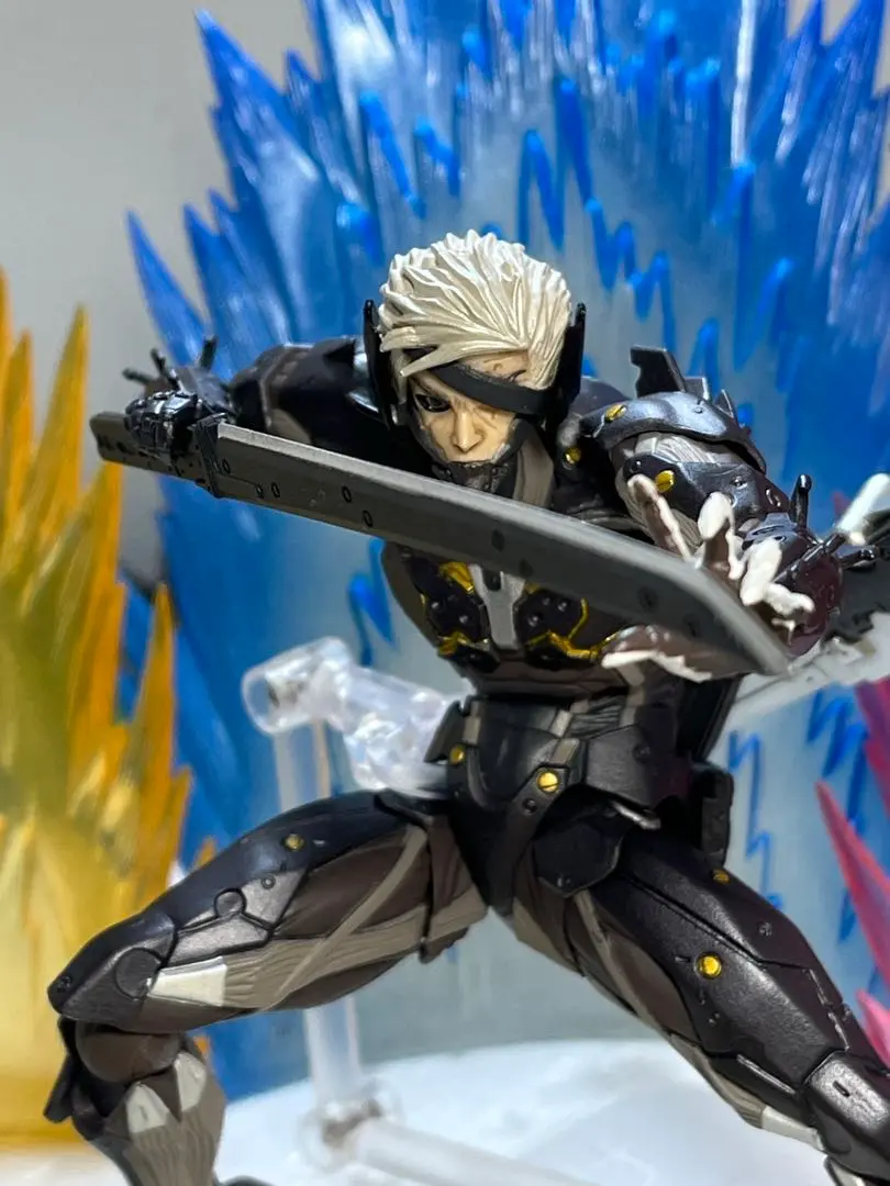 最終値下げ　未開封　リボルテックヤマグチ140雷電 リボルテックヤマグチ No.140 METAL GEAR RISING REVENGEANCE