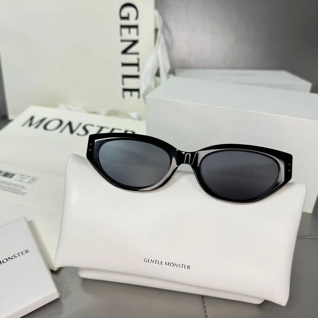 【あす楽対応】 GENTLE MONSTER ケース・保証書シリアルコード・メガネ拭き韓国購入 小物